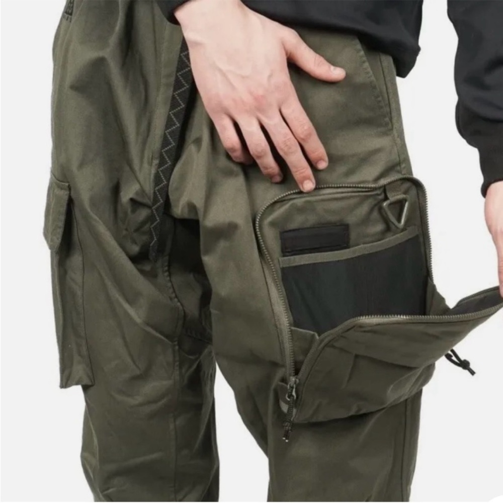 Nike ACG CARGO pants, XS